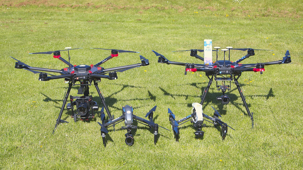 Dronefyns Droneflåde Billede af Dronefyns Droneflaade med DJI matrice 600 og DJI nspire